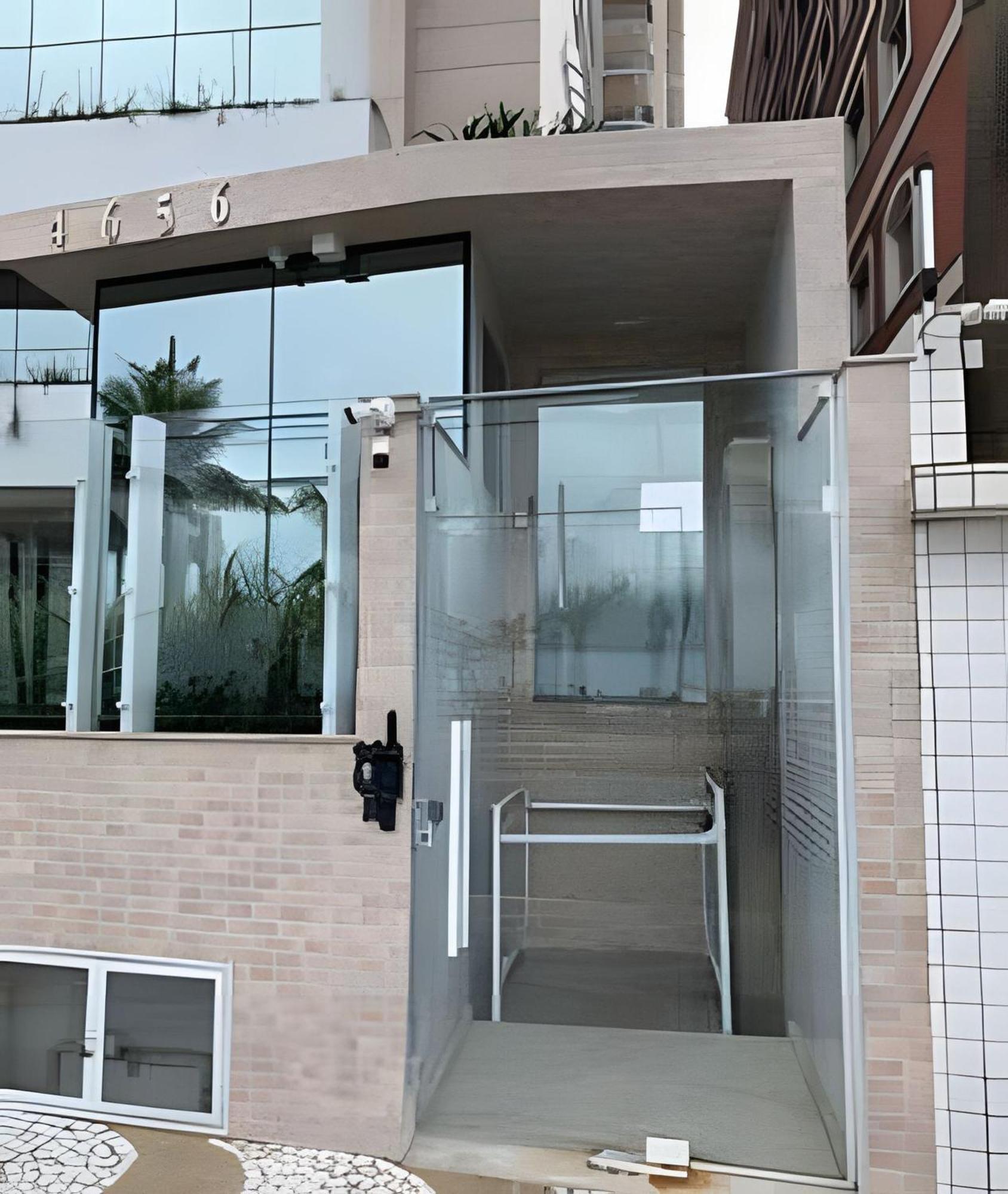 Apartamento Aconchegantes Frente Mar Praia Grande (Santos)