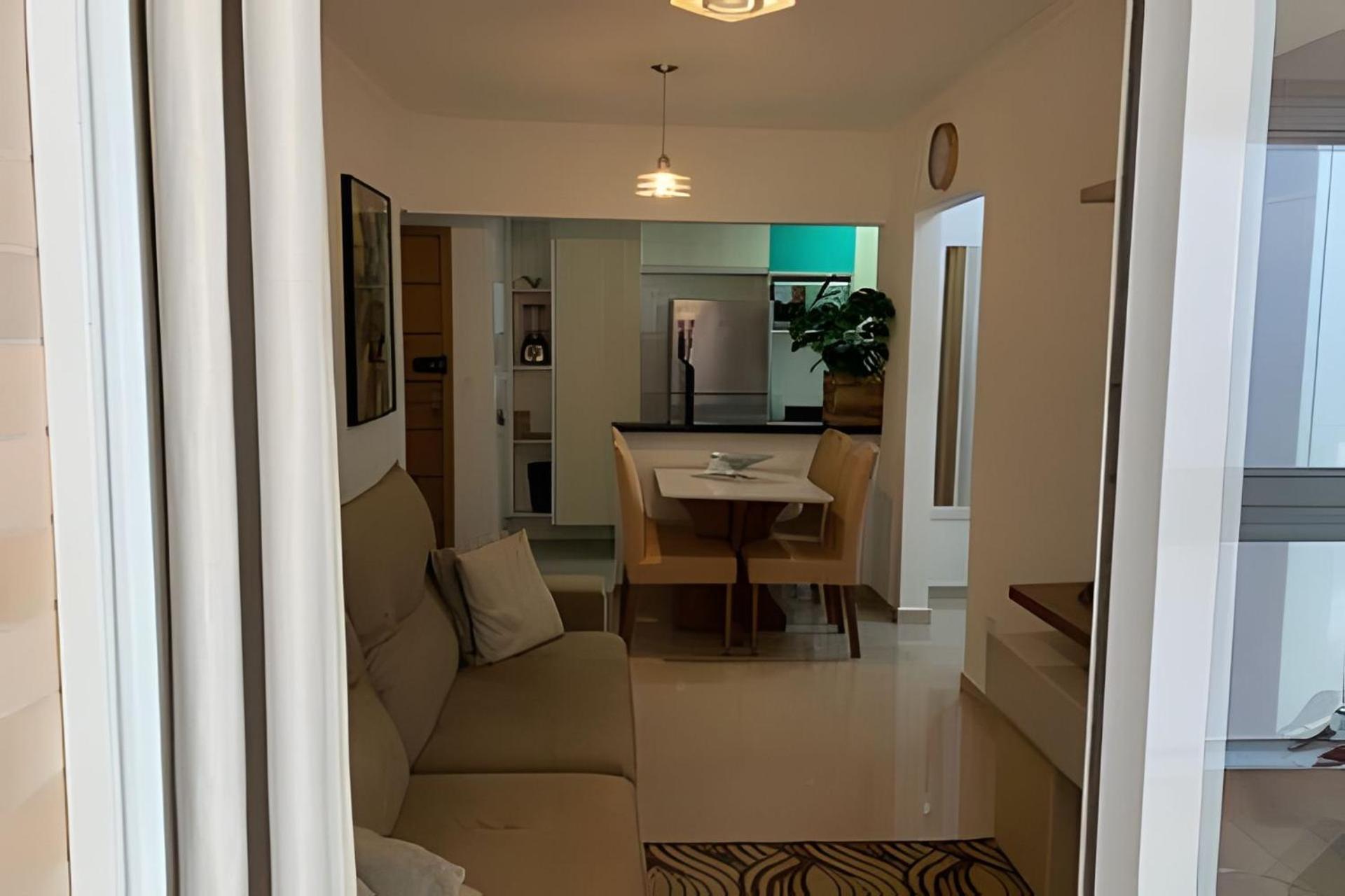 Apartamento Aconchegantes Frente Mar Praia Grande (Santos)